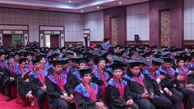 Prosesi wisuda ISI Denpasar