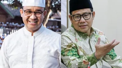 Anies Baswedan beserta istri menyempatkan untuk bersilaturahmi dengan Nyai Hj. Muhassonah Hasbullah yang merupakan Ibunda dari Cak Imin.