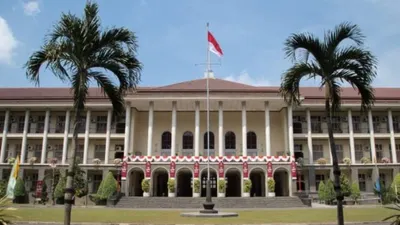 Penting bagi kalian untuk mengetahui apa saja jurusan sepi peminat di UGM untuk melihat persaingan yang longgar.