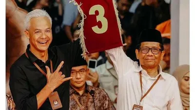 Ganjar Pranowo dan Mahfud MD Santai Hadapi Debat Cawapres Kedua