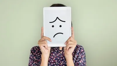 Dikenal Pemalu, Ini 8 Fakta Psikologi Orang Pendiam, Sering Dianggap Sombong Padahal Aslinya Menyenangkan