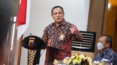 Hal ini menyusul status tersangka Firli Bahuri terkait kasus pemerasan terhadap eks Menteri Pertanian (Mentan) Syahrul Yasin Limpo (SYL).