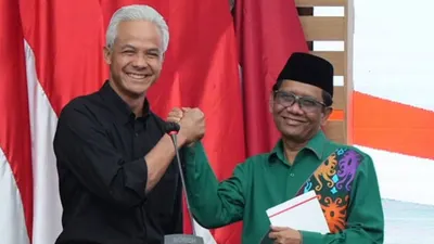 Usai dideklarasikan sebagai bacapres-bacawapres, pasangan Ganjar Pranowo-Mahfud MD disambut antusias sejumlah generasi milenial.