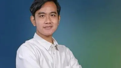 Respons Gibran Rakabuming Raka terkait Banyaknya Isu Negatif: Senyumin Saja