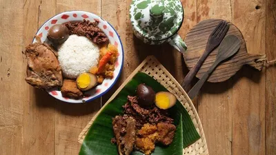 Illustrasi. TOP 10 Kota dengan Wisata Kuliner Terfavorit di Indonesia