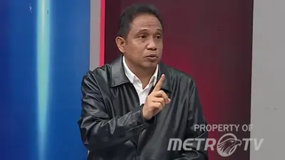Kuasa Hukum Firli Bahuri yakni Ian Iskandar menolak Firli bahuri ditahan