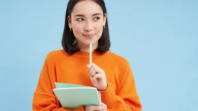 15 Jurusan Kuliah yang Cocok Buat Anak Introvert, Kamu Suka yang Mana Nih? (freepik.com/benzoix)