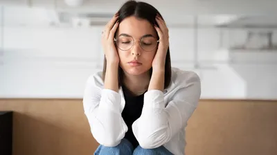 Illustrasi. 4 Tanda Kamu Orang yang Suka Overthinking, Jika Dibiarkan Tidak Baik untuk Kesehatan Mental