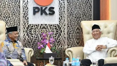 Presiden PKS Ahmad Syaikhu menerima kunjungan Prof. Din Syamsuddin