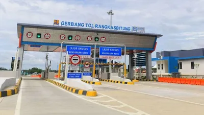 Menjelang libur Natal dan Tahun Baru (Nataru), pemerintah telah menetapkan beberapa ruas jalan tol yang akan dibatasi.