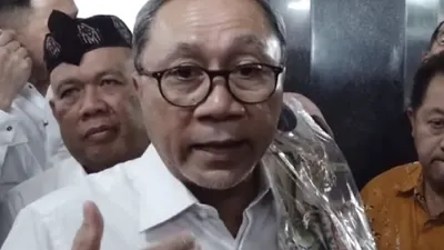 Menteri Perdagangan Zulkifli Hasan angkat bicara mengenai keputusan pemerintah melarang TikTok Shop.