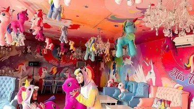 Miss Unicorn Cafe