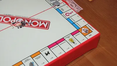 Illustrasi. 5 Fakta Unik Bulan November, Salah Satunya Lahirnya Permainan Monopoli!
