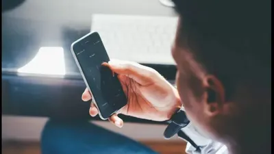 6 Cara Lepas dari Pinjol, Saatnya Ucapkan Selamat Tinggal pada Debt Collector