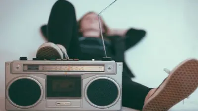 Ilustrasi kepribadian yang dapat dilihat dari genre musik kesukaan seseorang.