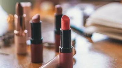Ilustrasi warna lipstick