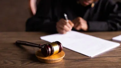 Kampus dengan Jurusan Ilmu Hukum Terbaik, Daya Tampung dan Nilai Rapor yang Wajib Kamu Penuhi