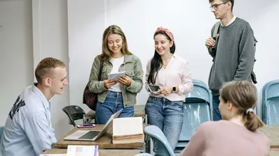 Anak IPS Bisa Masuk Fakultas Apa Saja? Ini Deretan Jurusan Kuliah yang Cocok dan Punya Masa Depan Cerah