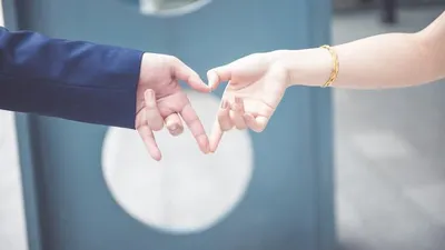 5 Tanda Kamu Orang yang Peka dan Romantis ke Pasangan