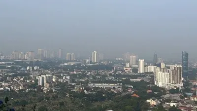 Plt Kepala Disdik DKI Jakarta telah menandatangani SE Nomor e-0049/SE/2023 Tentang Waspada Peningkatan Pencemaran Udara Di Wilayah DKI Jakarta Bagi Seluruh Warga Satuan Pendidikan.