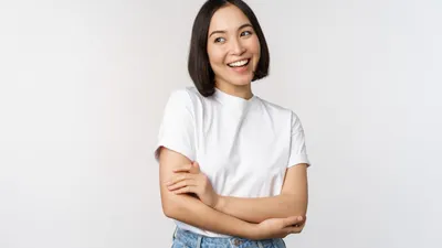 Ilustrasi tipe wajah wanita yang disukai pria.