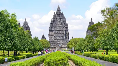Illustrasi. Candi Prambanan| 5 kota terbaik untuk destinasi wisata 
