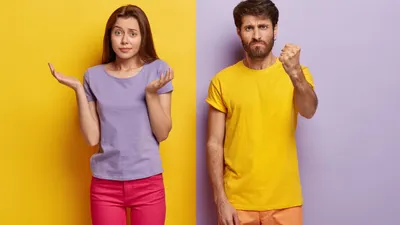 Sebaliknya, kamu harus menunjukkan dengan cara yang elegan bahwa orang yang meremehkanmu tersebut tidak lebih baik dari darimu.