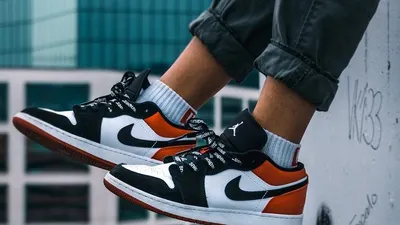 Koleksi Sepatu Nike Ikonik dengan Desain Terbaik untuk Gaya Hidup Aktif - busurnusa.com