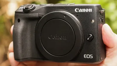 Seperti halnya setiap produk, Canon M3 memiliki kelebihan dan kekurangan yang perlu dipertimbangkan.