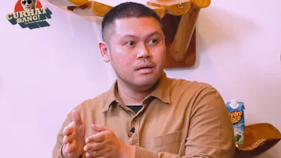 Terkini, viral sosok Shandy Handika mantan Jaksa Penuntut Umum atau JPU dalam kasus kopi sianida sejak 2016 silam.