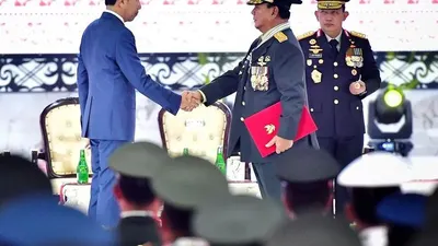 Rocky Gerung Sebut Pangkat Jenderal Kehormatan Prabowo Subianto Adalah Bentuk Perlindungan Presiden Jokowi dalam Berpolitik