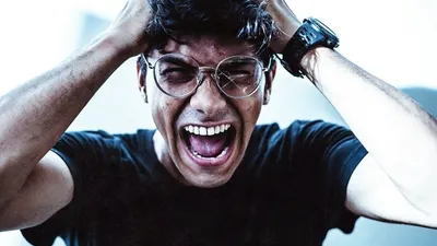 7 tanda yang menunjukkan bahwa Anda mungkin memiliki masa kecil yang kurang bahagia