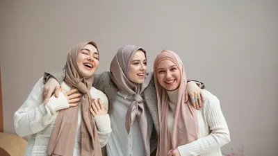 7 Tanda Kamu adalah Wanita Berkarisma, Pantas Banyak Orang Menyukaimu Tanpa Alasan