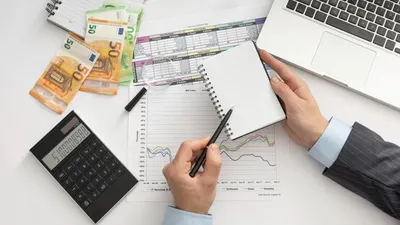 Cara Atur Keuangan dengan Metode 40/30/20/10, Berapapun Gajimu Bakal Bisa Punya Tabungan!