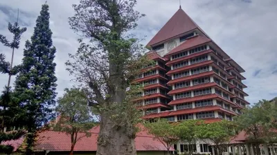 Universitas Indonesia (UI)