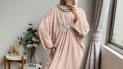 Ilustrasi | Outfit Buat Salat Idul Fitri - Kaftan