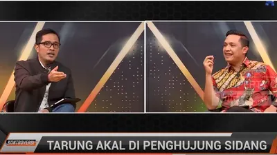 Debat Sengit Febri Diansyah vs Ronny Talapessy, Kubu Ferdy Sambo Bantah Soal Sarung Tangan dan CCTV