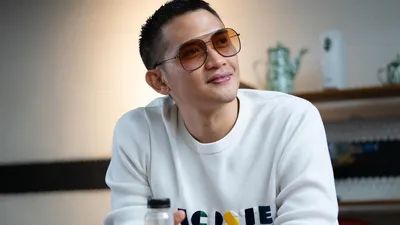 Sosok Artis Inisial R Ramalan Hard Gumay Terjawab? Video Asusila Diduga Rezky Aditya Trending di Twitter 