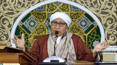 Ilustrasi. Perhubungan suami istri saat tahun baru apakah dilarang dalam Islam? Pendakwah Buya Yahya jelaskan hukumnya.