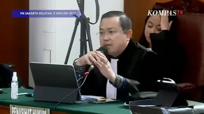 Pengacara Putri Candrawathi di Sidang Duplik: Benarkah Jaksa Tersesat Dalam Rimba Fakta?