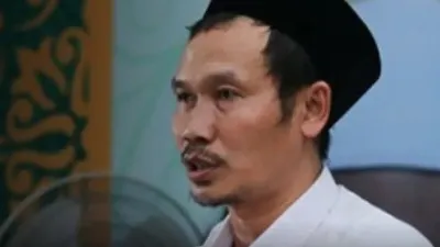 Ingin Keingginan Terkabul? Benarkah Salat Tahajud Bisa Jadi Media yang Tepat?&nbsp;Ini&nbsp;Penjelasan Gus Baha