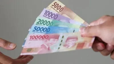 Catat! Hanya Pemilik Data KTP dan KK Berciri Ini yang Bisa Dapatkan Bansos, Cek Apakah Kamu Termasuk?