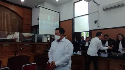 Kuat Maruf Dituntut 8 Tahun Penjara, Simak Deretan Hal yang Memberatkan dan Meringankannya di Sini!