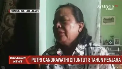 Isak Tangis Ibu Brigadir J Mendengar Tuntutan Putri Candrawathi: Saya Hancur, Berikan Kami Keadilan!