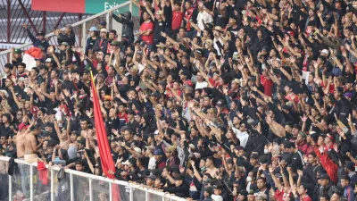 Suporter Indonesia memenuhi tribun Gelora Bung Karno