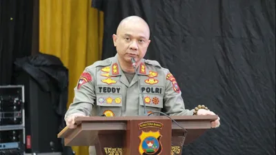 Gak Kaleng-kaleng! Pantas Saja Dijuluki Polisi Terkaya, Inilah Sumber Kekayaan Teddy Minahasa yang Fantastis