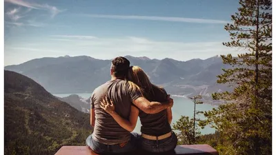 Bingung Mau Liburan Kemana Saat Valentine? Berikut Rekomendasi Destinasi Wisata yang Bisa Kamu Kunjungi