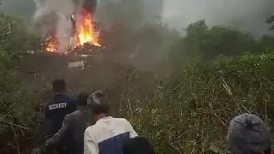 Rekaman video adanya helikopter jatuh di Rancabali, Bandung belakang ramai dibicarakan. Rekaman video itu beredar di media sosial pada hari ini, Ahad, 28 Mei 2023.