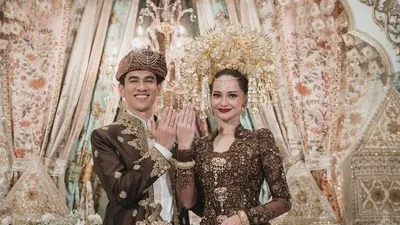 Bikin Kaget! Enzy Storia Ungah Foto Pernikahan dengan Maulana Kasetra, Banjir Ucapan dari Rekan Sesama Artis