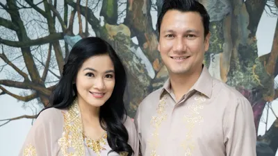 Titi Kamal dan Christian Sugiono